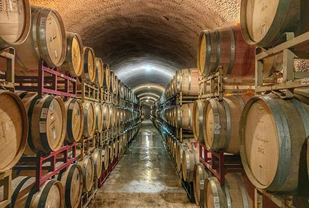  Wine accessories every enthusiast should keep in their collection