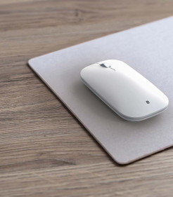 Computer wireless silent mouse with USB