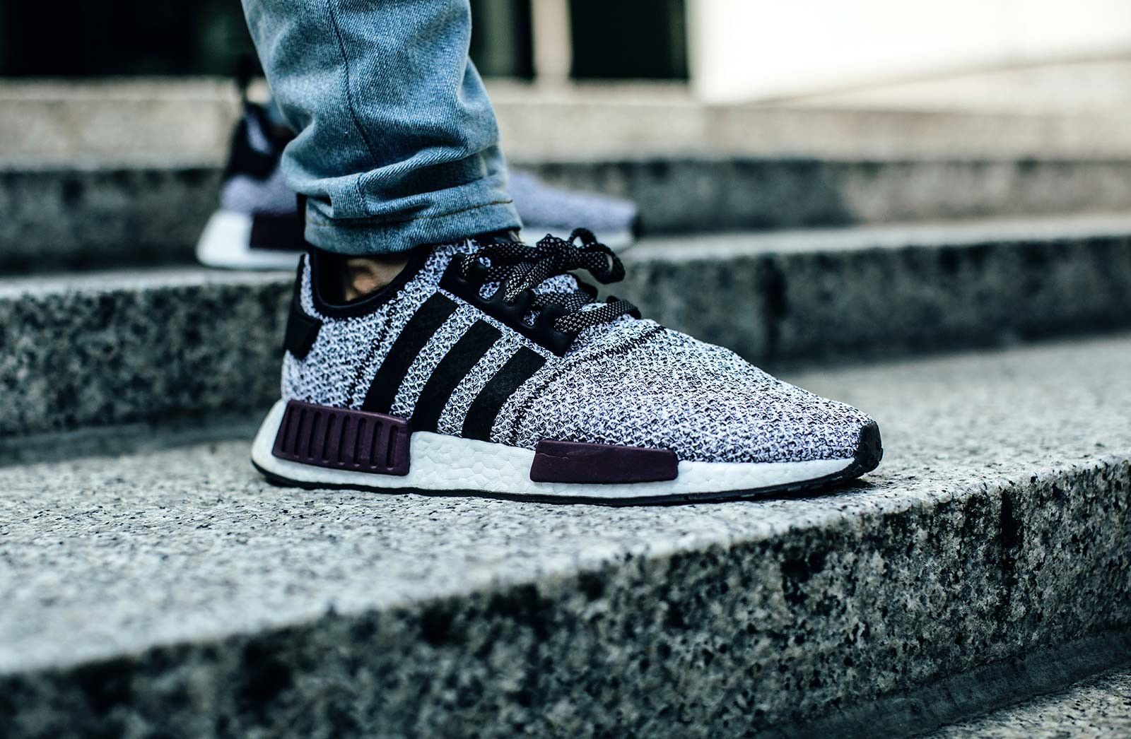 Choose high-quality sports shoes engineered to support your active lifestyle effortlessly.