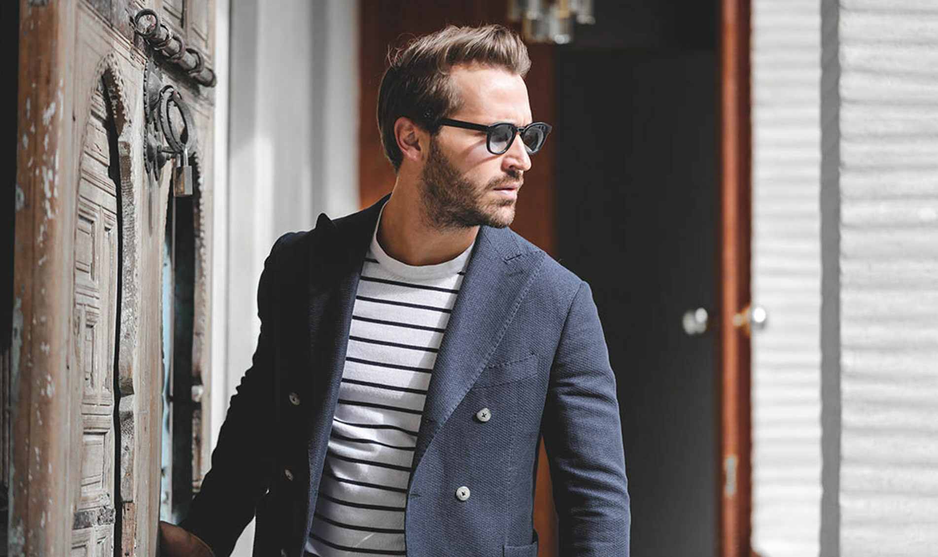 Smart Casual Dress Code: A Modern Man’s Guide