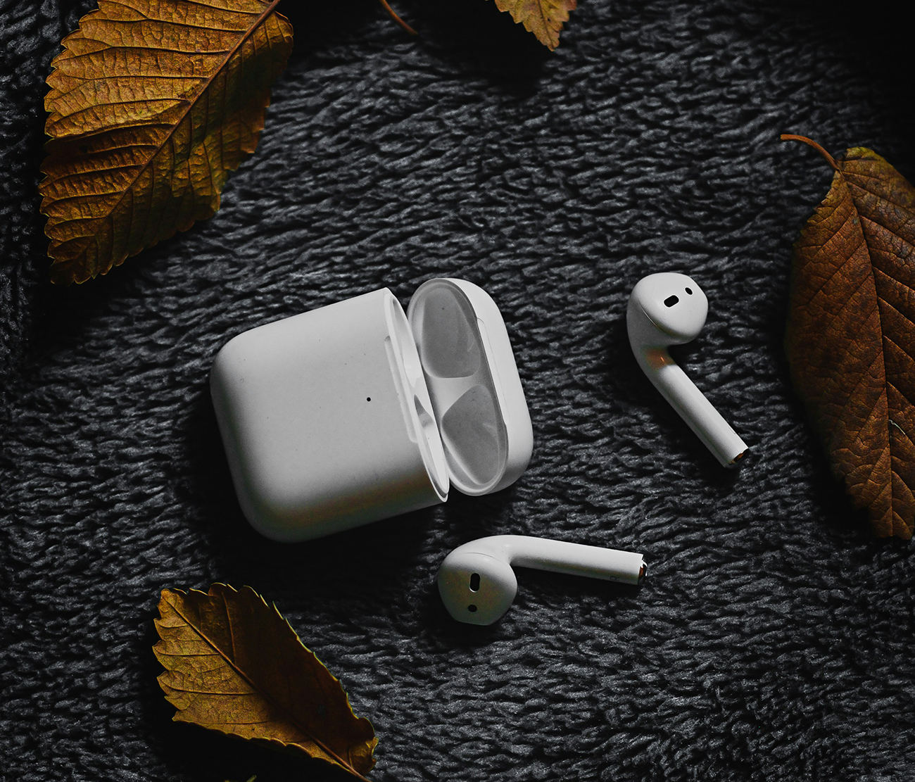 AirPods are one of the best Bluetooth earphones AirPods are one of the best Bluetooth earphones